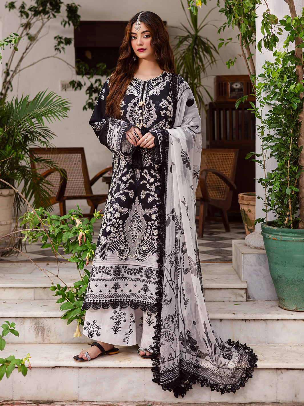 Mahnur | Gulzar Winter 25 | G - 04-1