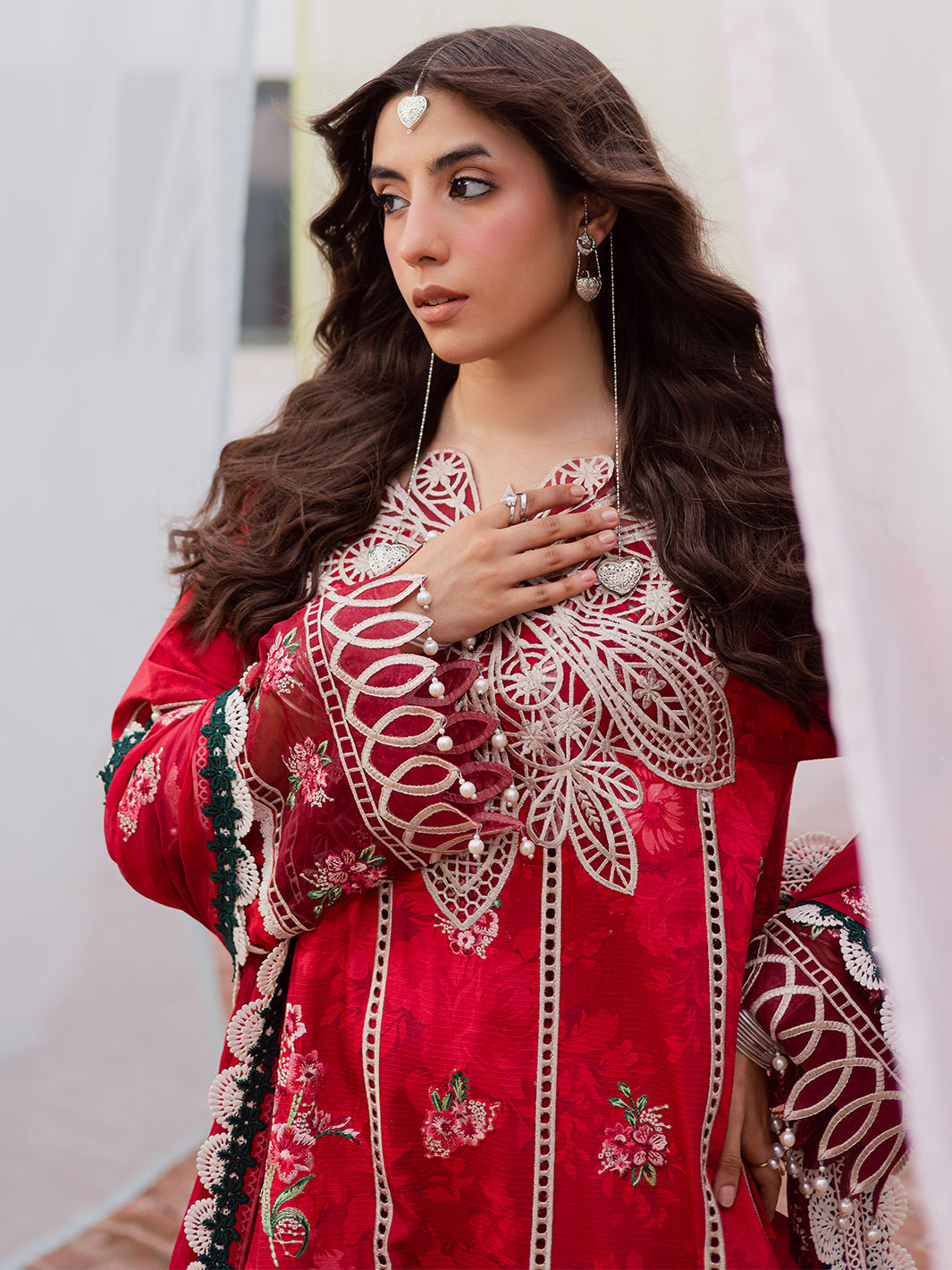 Mahnur | Gulzar Winter 25 | G - 03-4