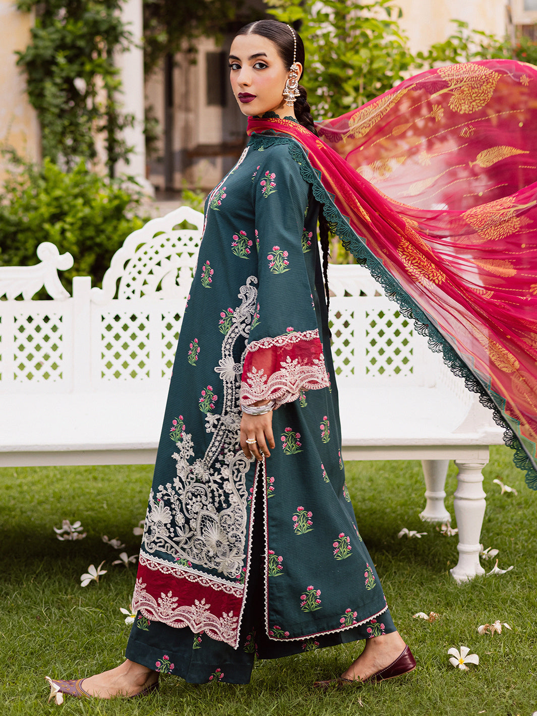 Mahnur | Gulzar Winter 25 | G - 08-4