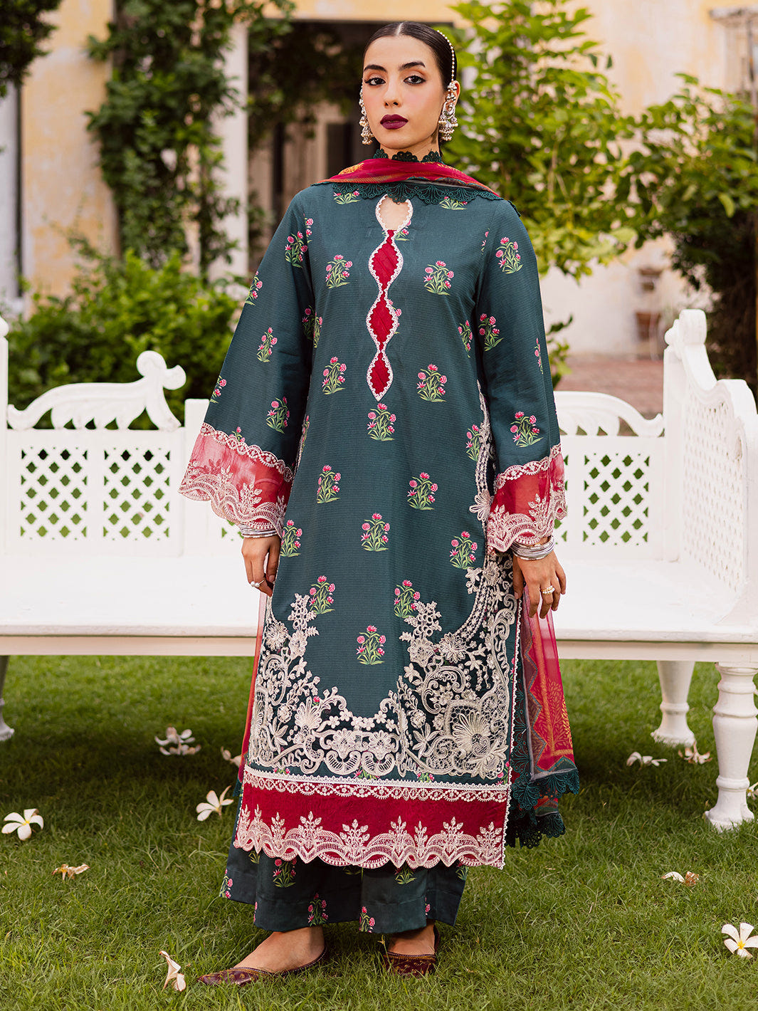 Mahnur | Gulzar Winter 25 | G - 08