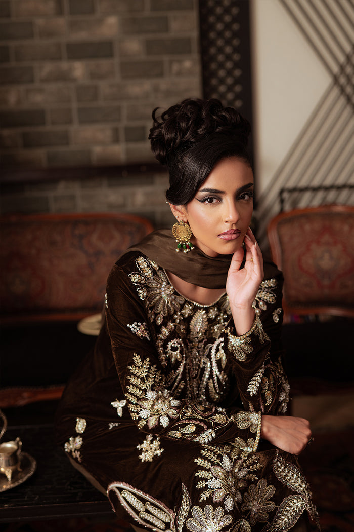 Saira Rizwan | Velvet Pret 25 | GURR-SRVP25-09-4
