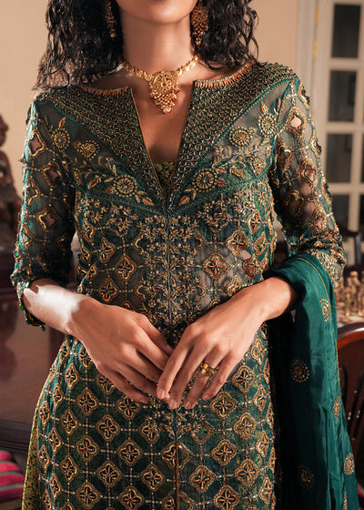 Laj by Lajwanti | Runaway Formals 25 | Emerald Echo