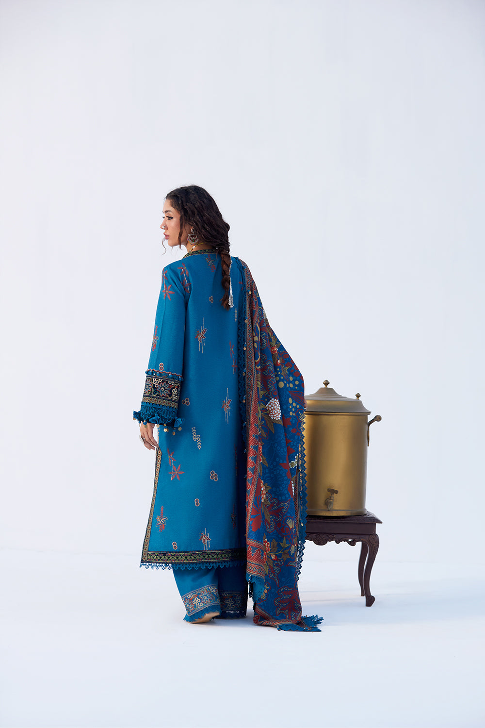 Saira Rizwan | Winter Khaddar 25 | SAHAR-SRW25-10, image 2