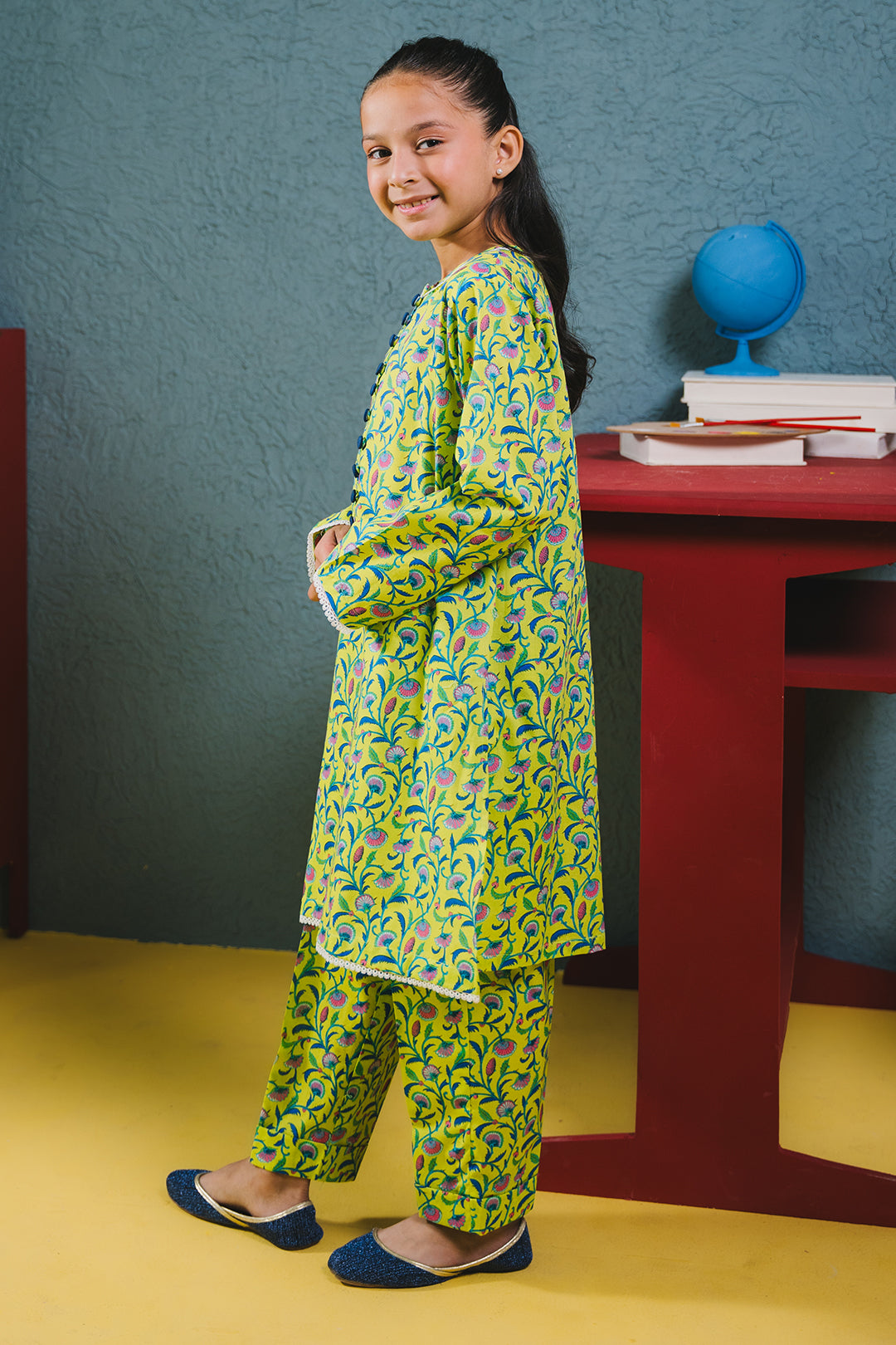 Zellbury Girls | 2 Piece Cambric | Kurta Trouser - 2679 -  Zellbury Girls Essential Pret - Original Designer Dress - House of Maryam