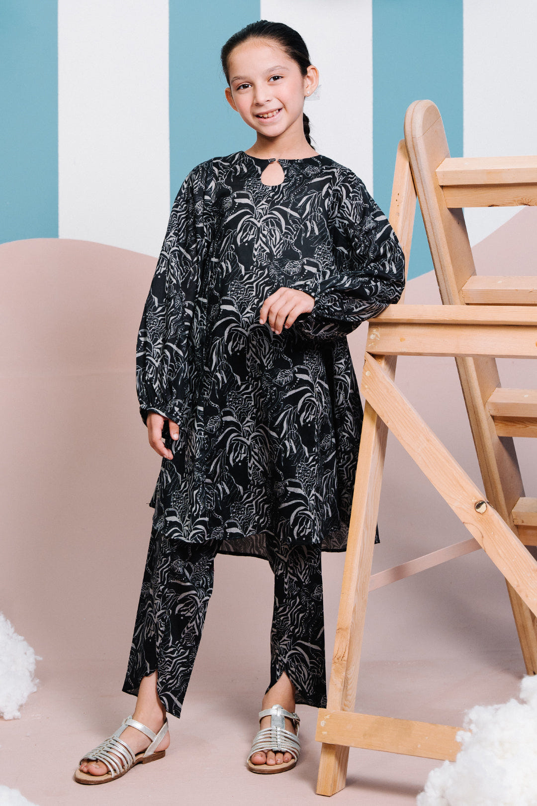 Zellbury Girls | 2 Piece Lawn | Kurta Trouser - 2456 -  Zellbury Girls Essential Pret - Original Designer Dress - House of Maryam