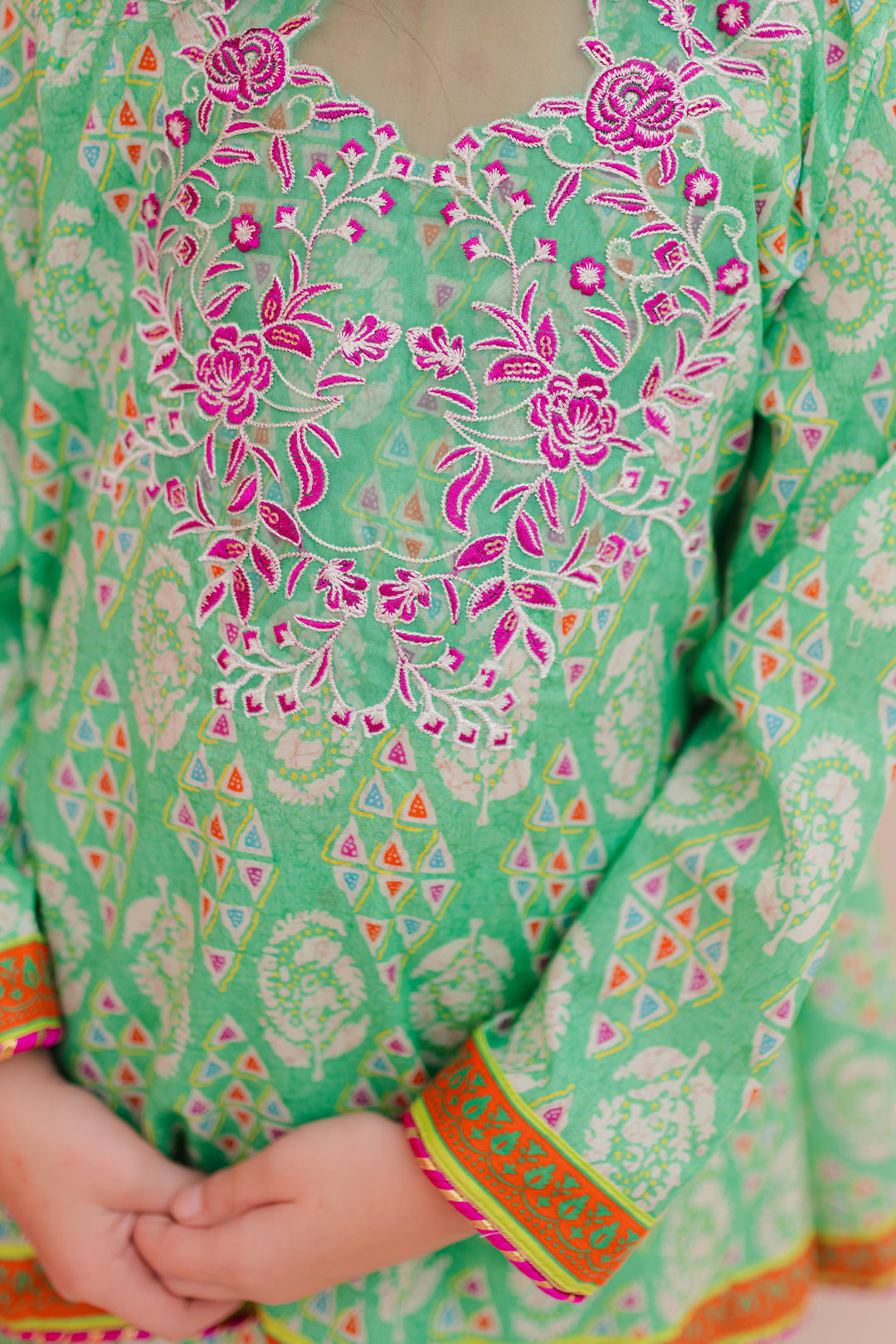 Zellbury Girls | 2 Piece Lawn | Embroidered Kurta Trouser - 2469 -  Zellbury Girls Essential Pret - Original Designer Dress - House of Maryam