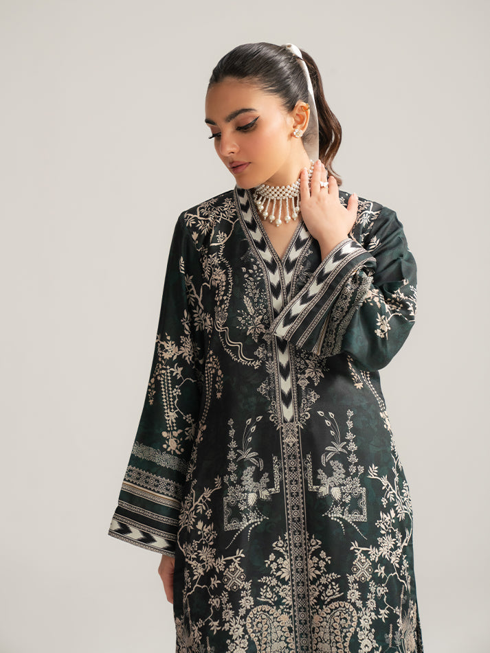 Gulaal | Winter Basics | Lumi-6