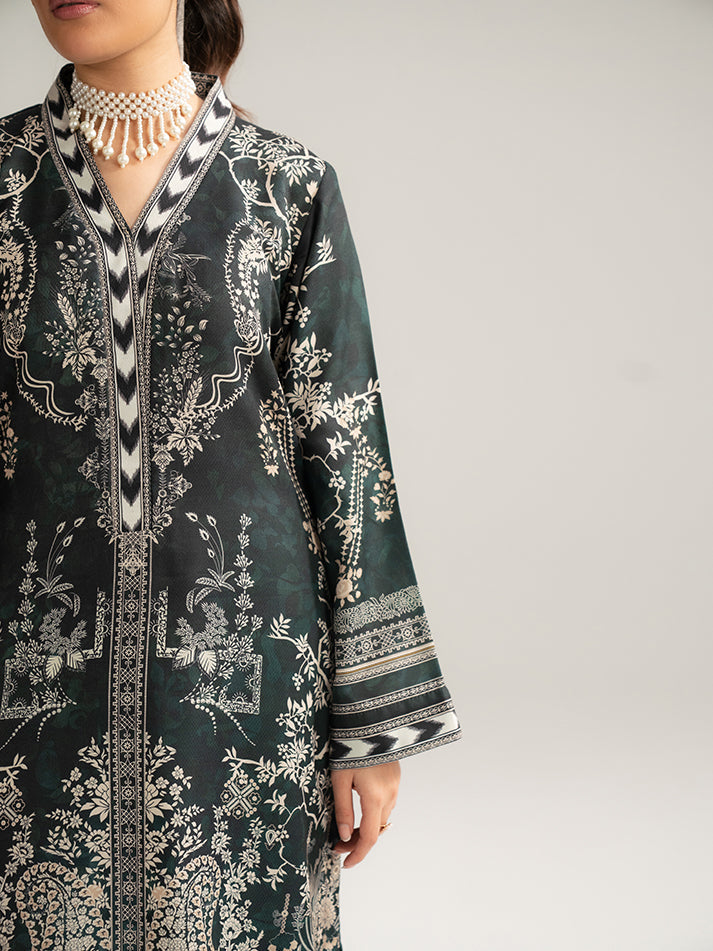 Gulaal | Winter Basics | Lumi, image 8
