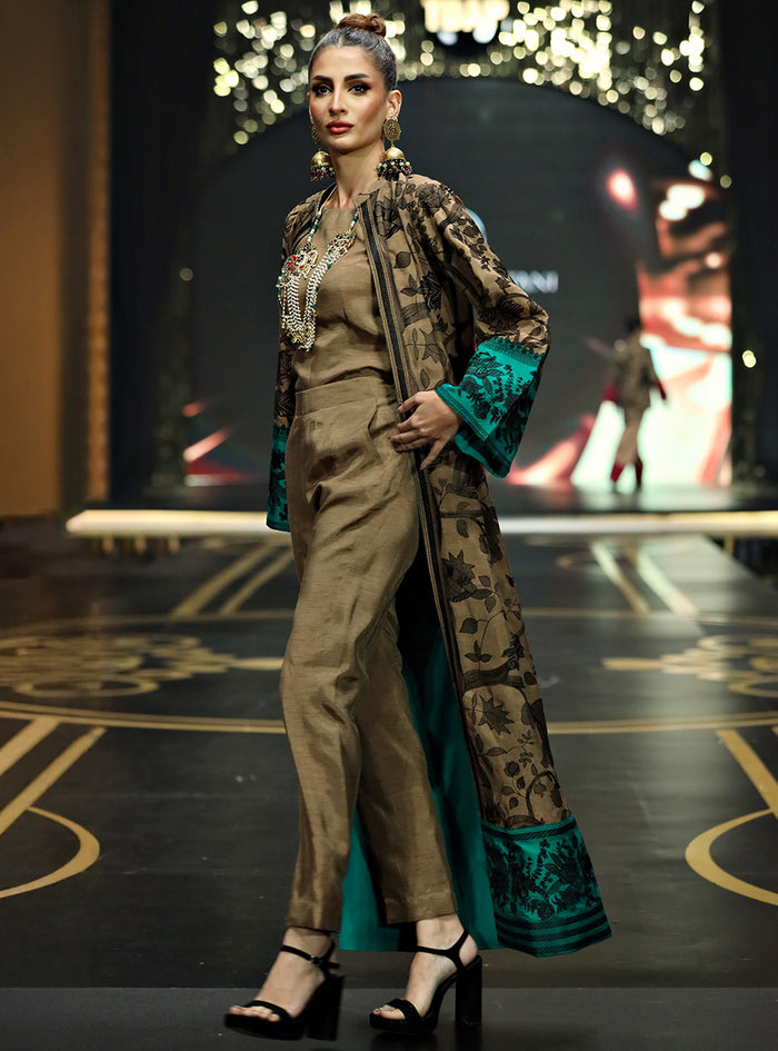 Zainab Chottani | The Kaftan Edit | Zeen-4