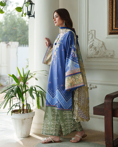 Roheenaz | Whispered Florals | Gentle Petals