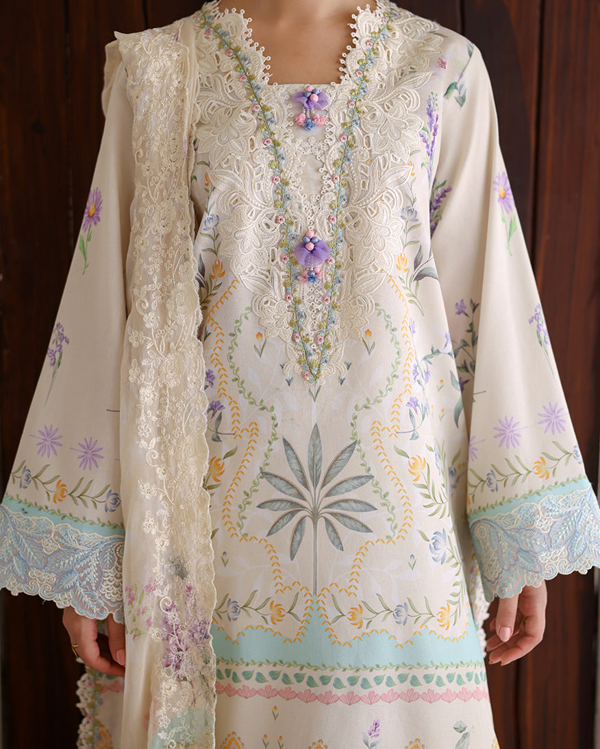Roheenaz | Sunlit Tales Printed Embroidered Edit | Glowleaf-3