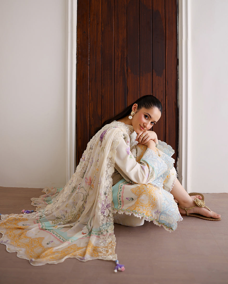 Roheenaz | Sunlit Tales Printed Embroidered Edit | Glowleaf-5