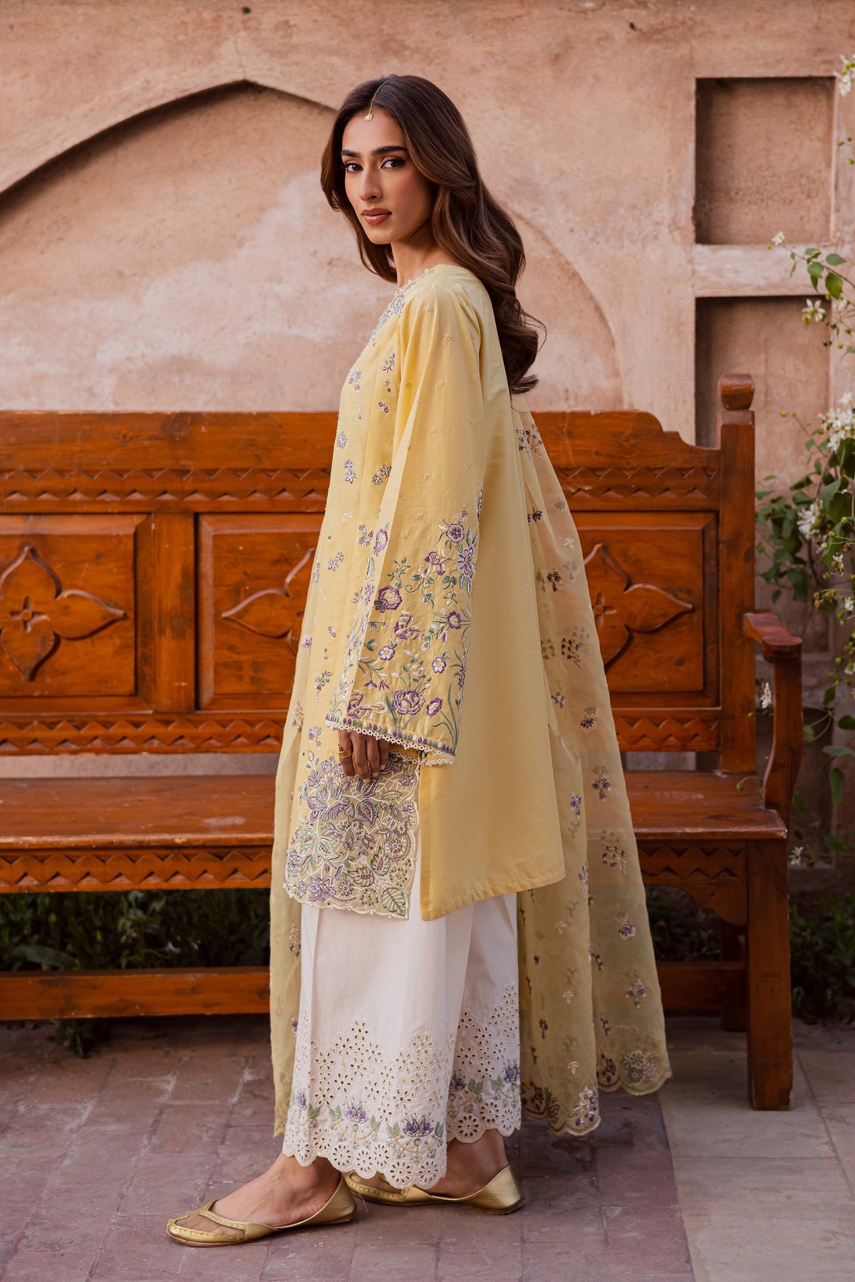 Batik | Festive Eid 26 | Goldilocks, image 2