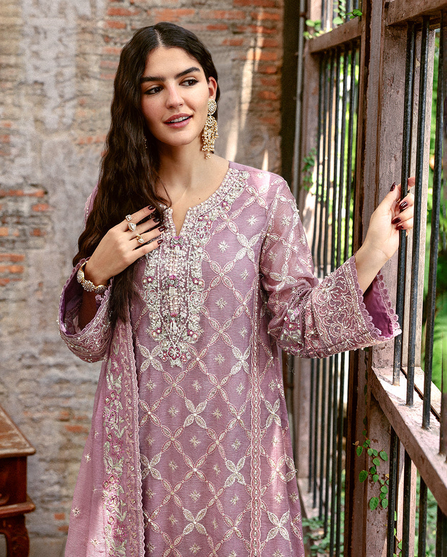 Mushq | Saugaat Pret | Gulbadan, image 3