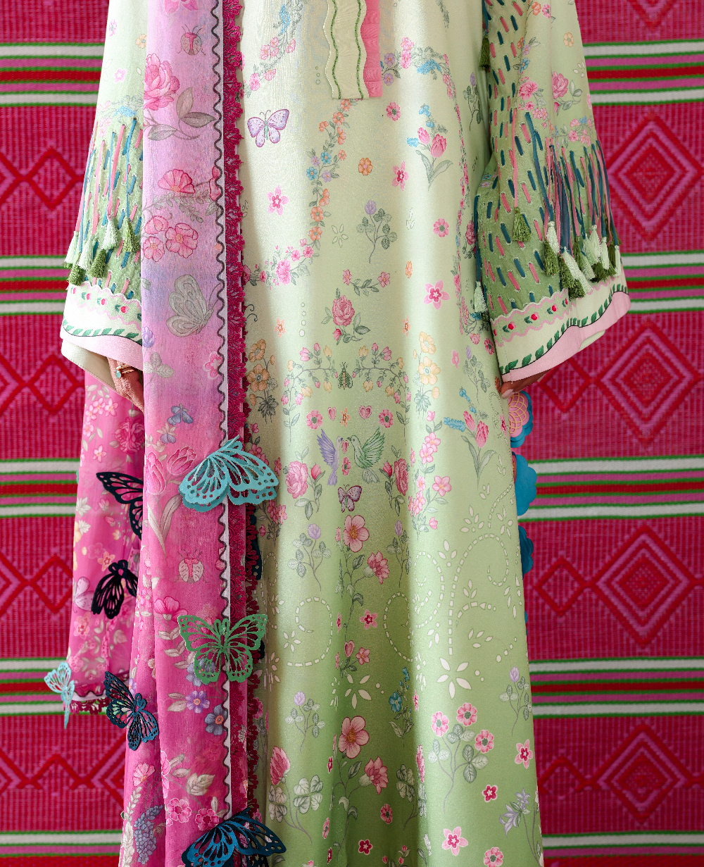 Republic Womenswear | Neoma Summer Prints 26 |Gulnaar-4