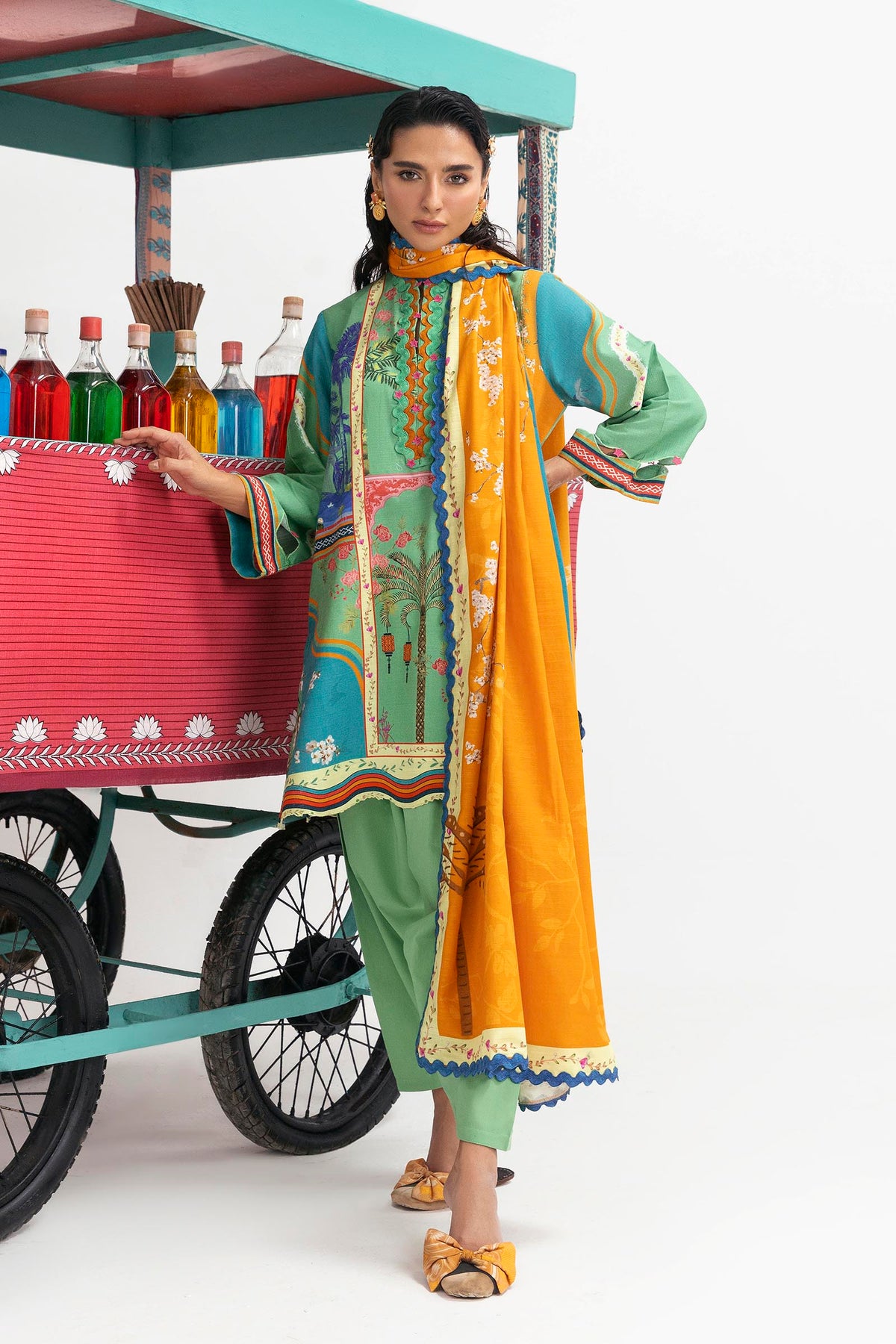 Sana Safinaz | Mahay Winter 25 | H255-010B-2Q-1