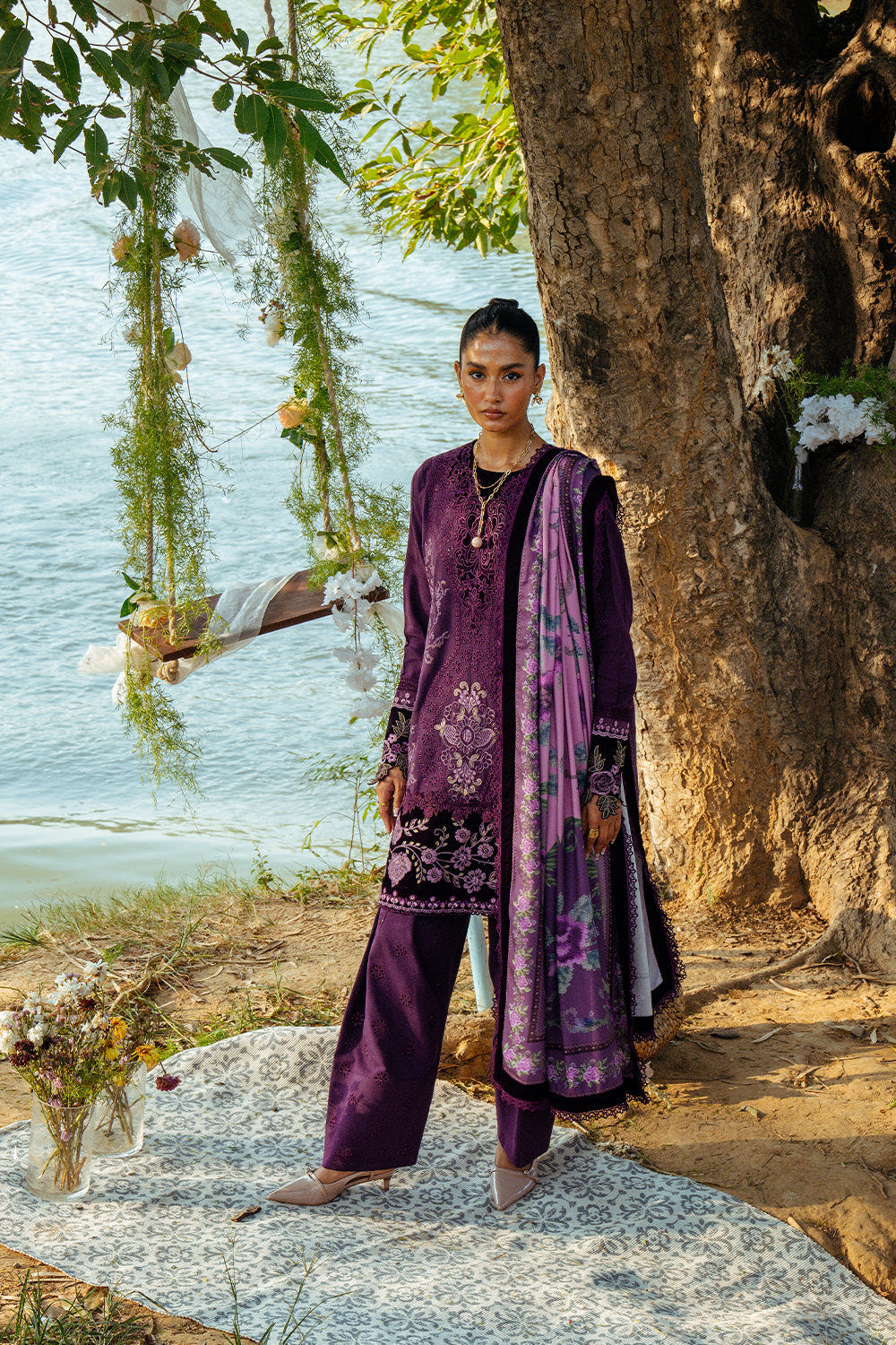 Saira Rizwan | Winter 2024 | RUNI-SRW24-02 -  Saira Rizwan Ladies Clothes - Original Designer Dress - House of Maryam