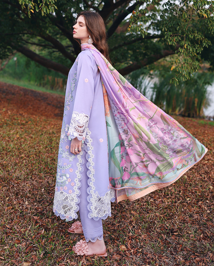 Mushq | The Secret Garden Lawn | Hidden Dahlia, image 2