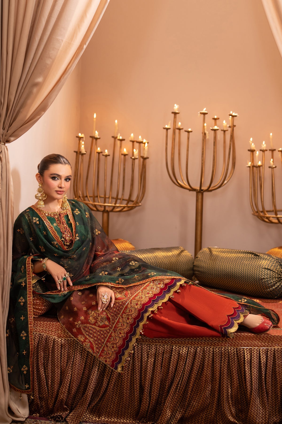 Alizeh | Jhalak Formals | AF-JHLK-02-HUSN -  Alizeh Ladies Clothes - Original Designer Dress - House of Maryam