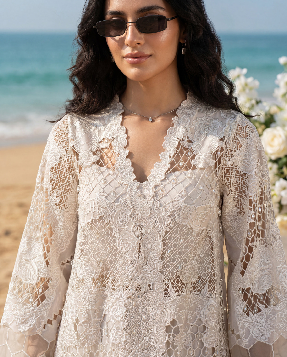 Threads and Motifs | Formal Outfits | 10667, image 3