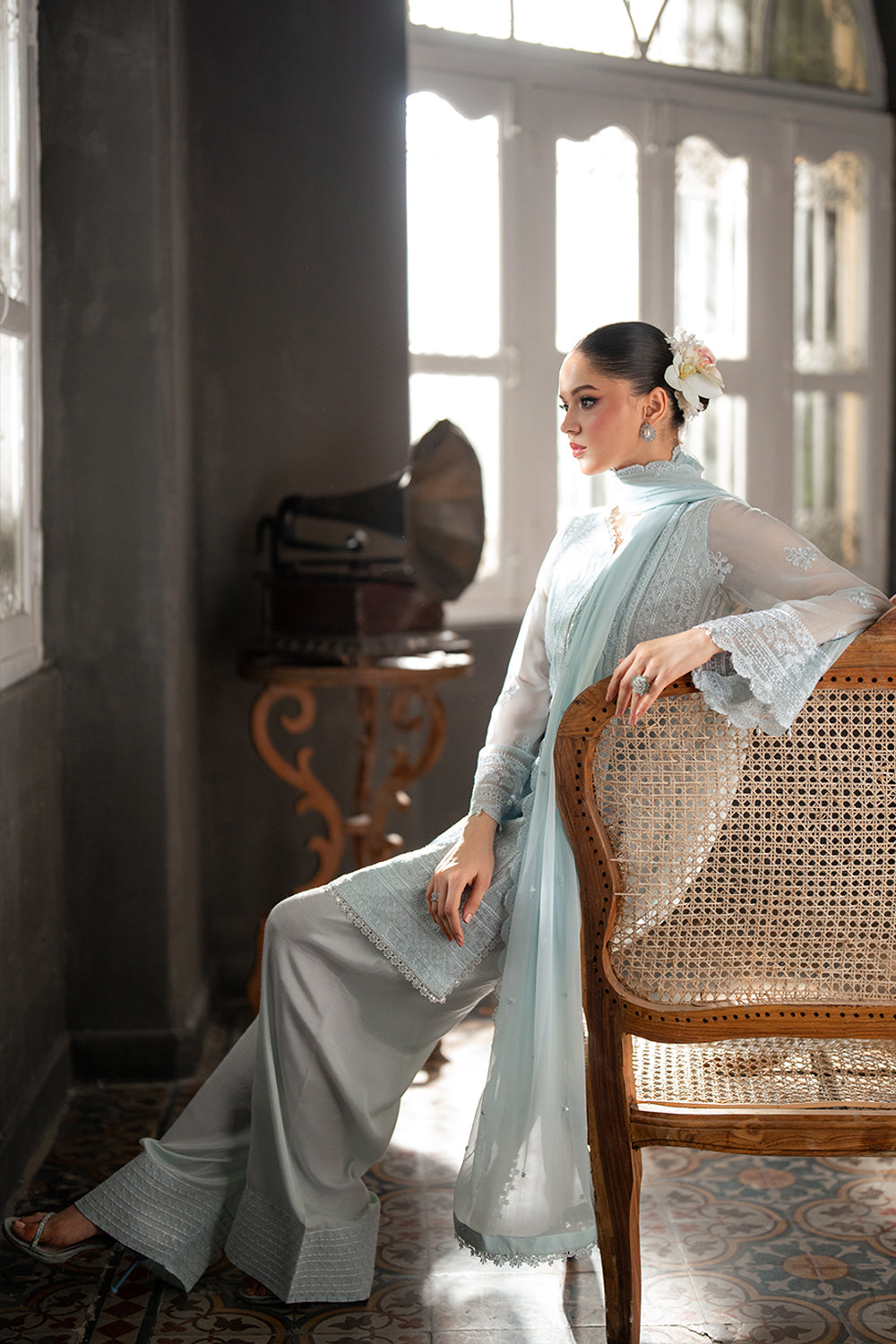 Azure | Ensembles | Icy Mist, image 4