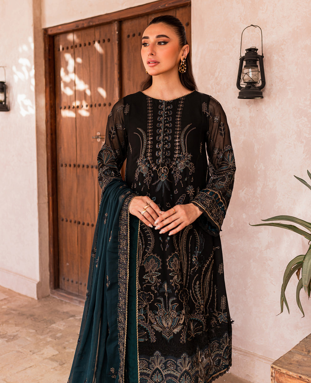 Xenia Formals | Raahi Luxury Formals | CIYA