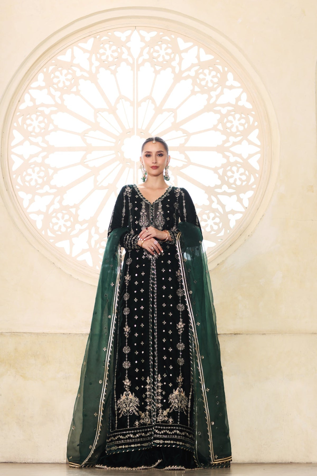 Noor by Saadia Asad | Handcrafted Velvet 25 |Zamurrud-3
