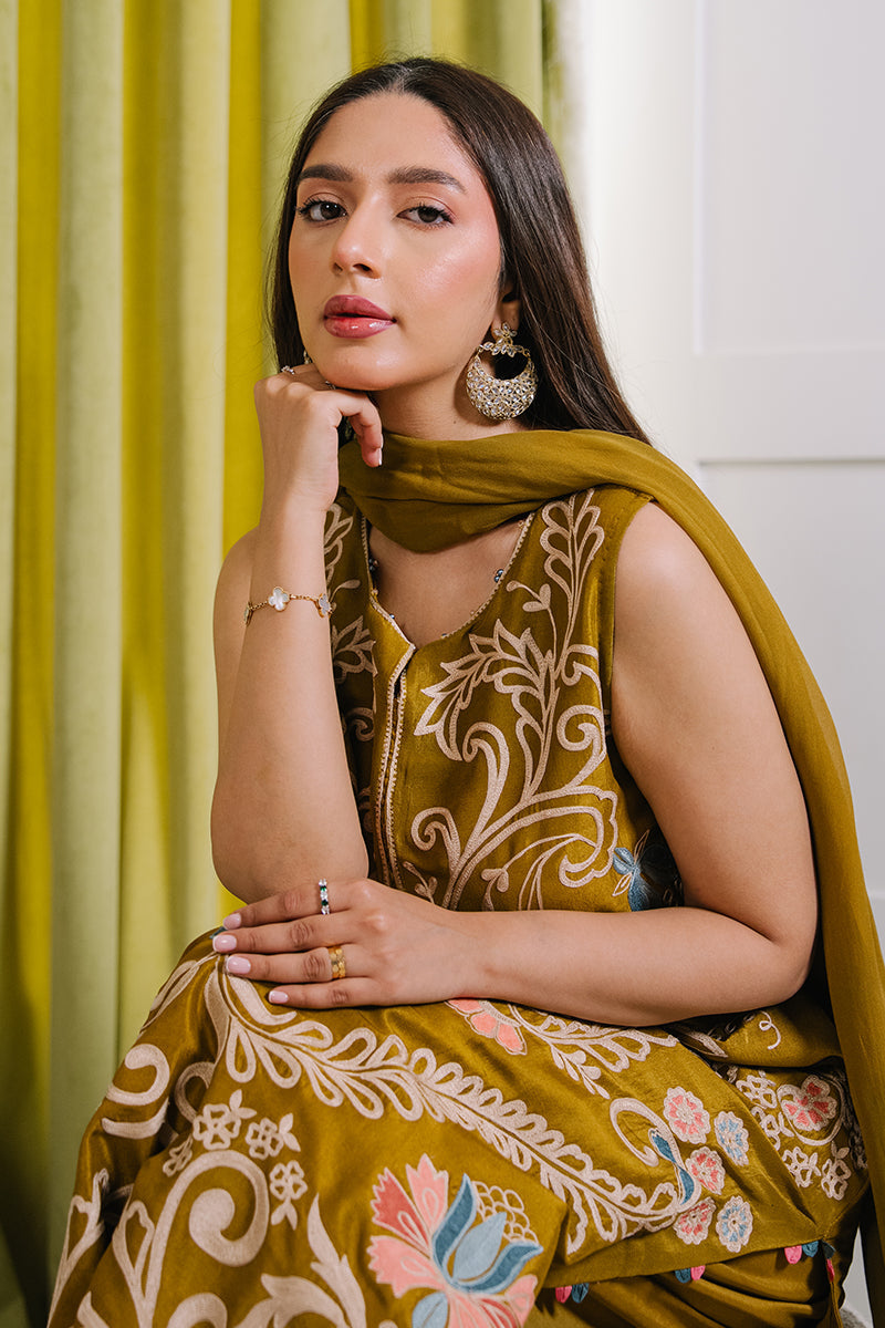 Mina Hasan | Signature Pret | La Boheme-3