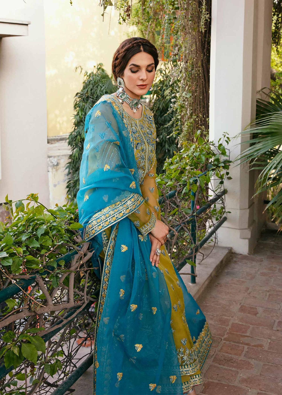 Akbar Aslam | Formals | Davina-4