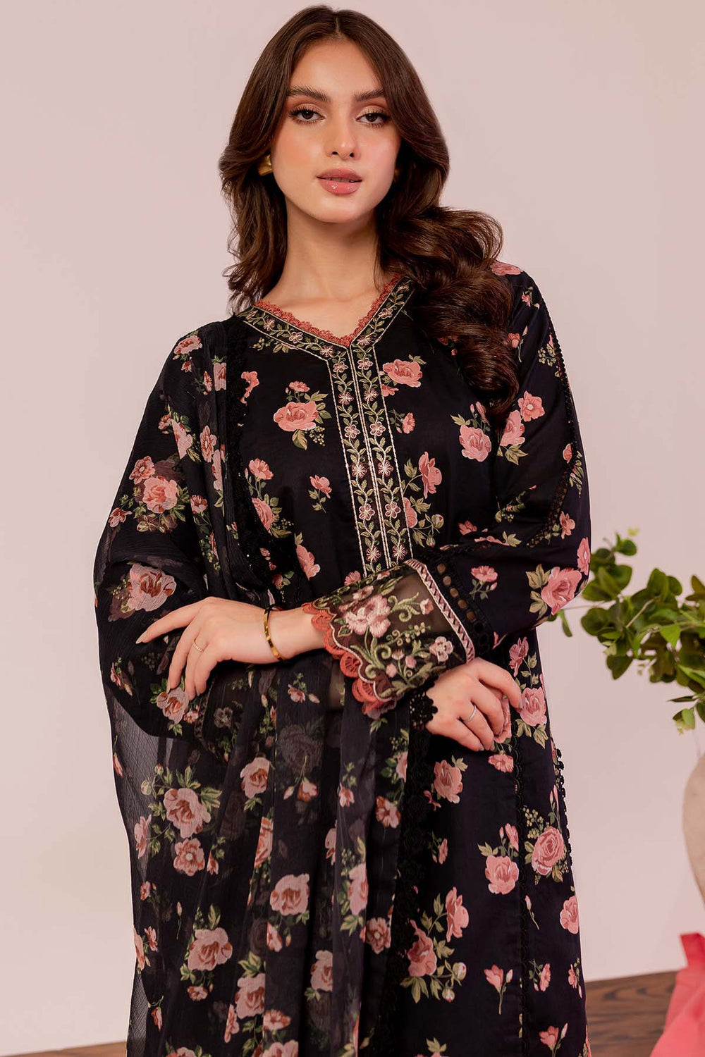 Farasha | Printed Essentials | Black Scarlet -  Farasha Ladies Clothes - Original Designer Dress - House of Maryam