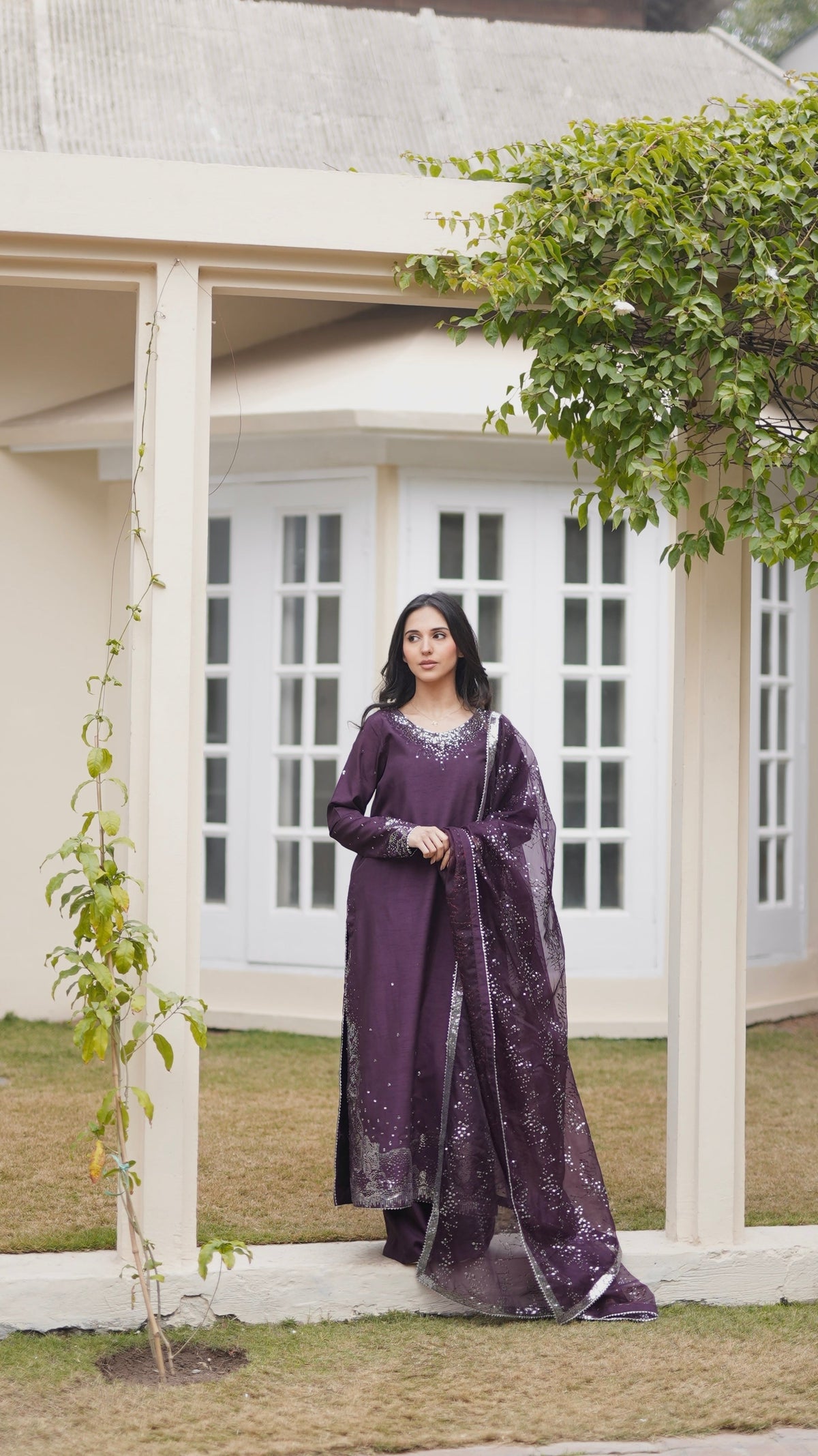 Neeshay | Luxe Pret | Minha