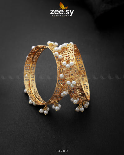 Traditinal Kara Bangles -  Zeesy Bangles - Original Designer Dress - House of Maryam