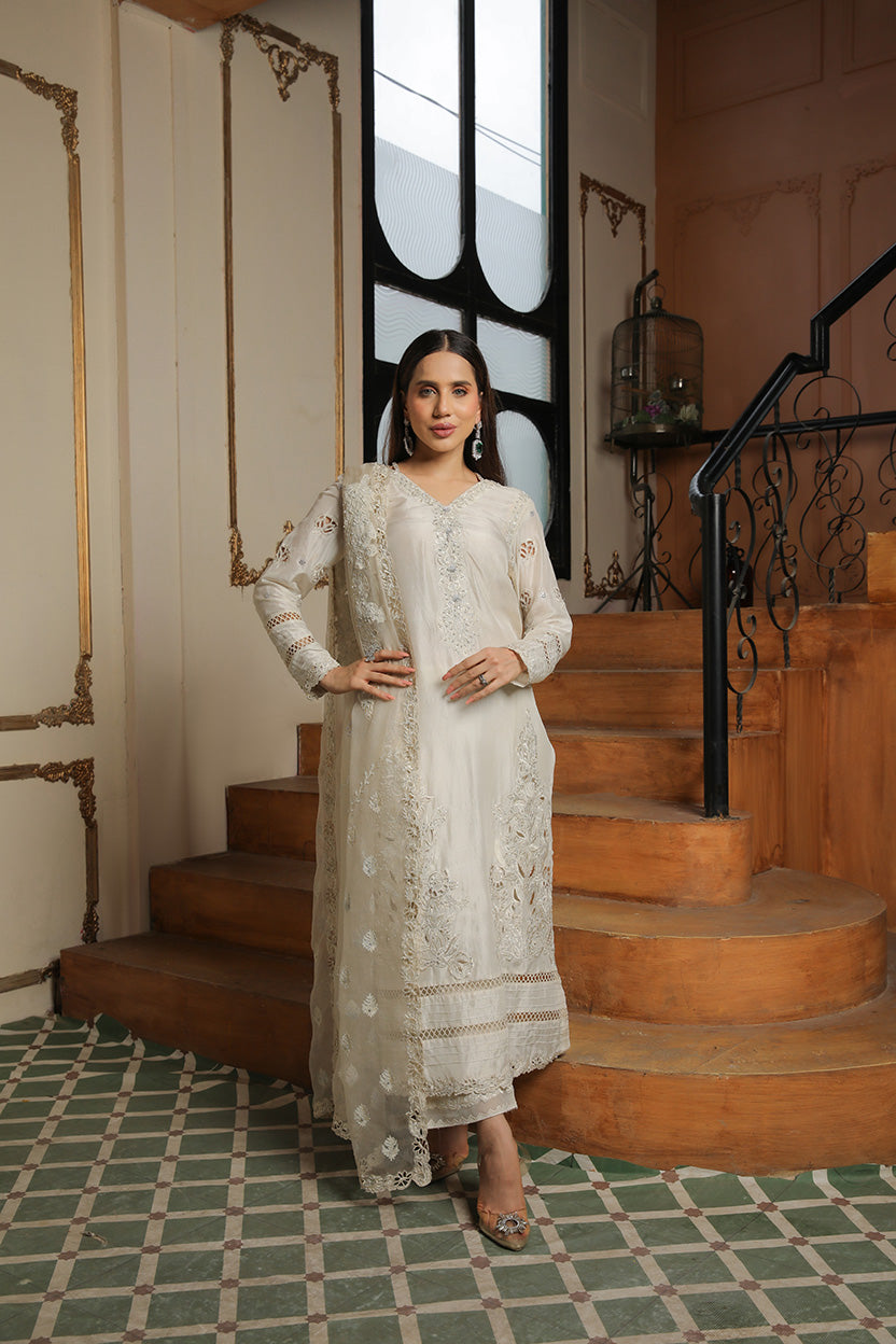 Muntaha | Baad e Saba | Alizay - White by Muntaha by Shanzay Fahad, image 2