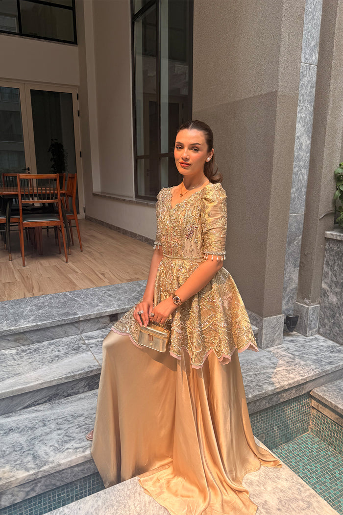 Mysie | Festive 26 | Aelena, image 3