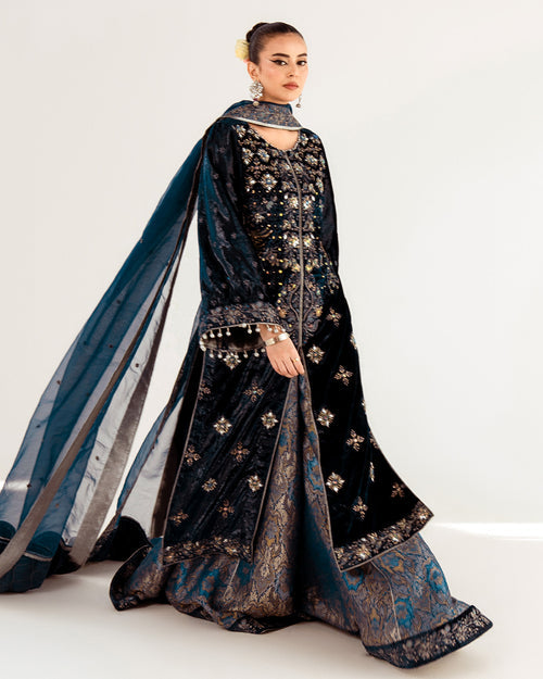 Laj by Lajwanti | Hath Kahani Wedding Formals 25 | GULNAAR, image 5