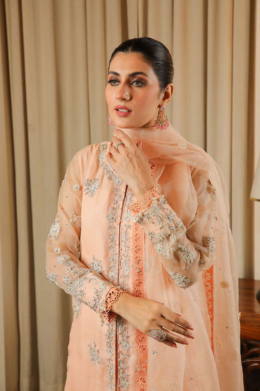 Muntaha | Baad e Saba | Kiara - Peach-1