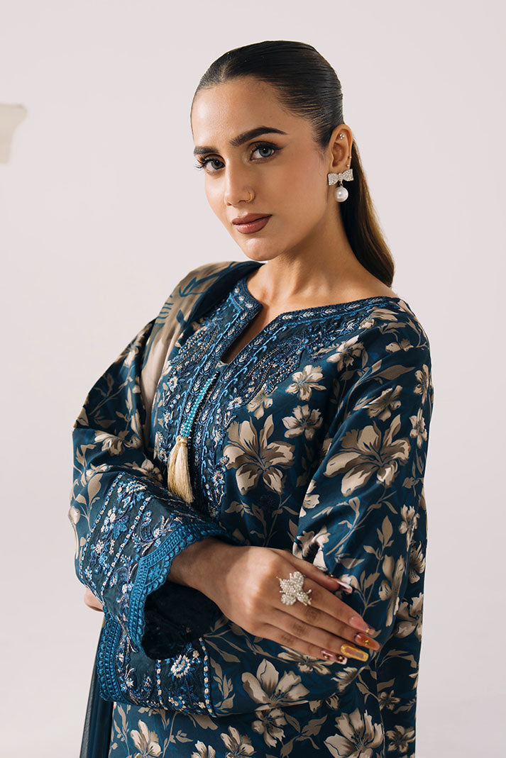 Imrozia Premium | Floral Atelier Lawn | IPL-13 Petal Haze-3