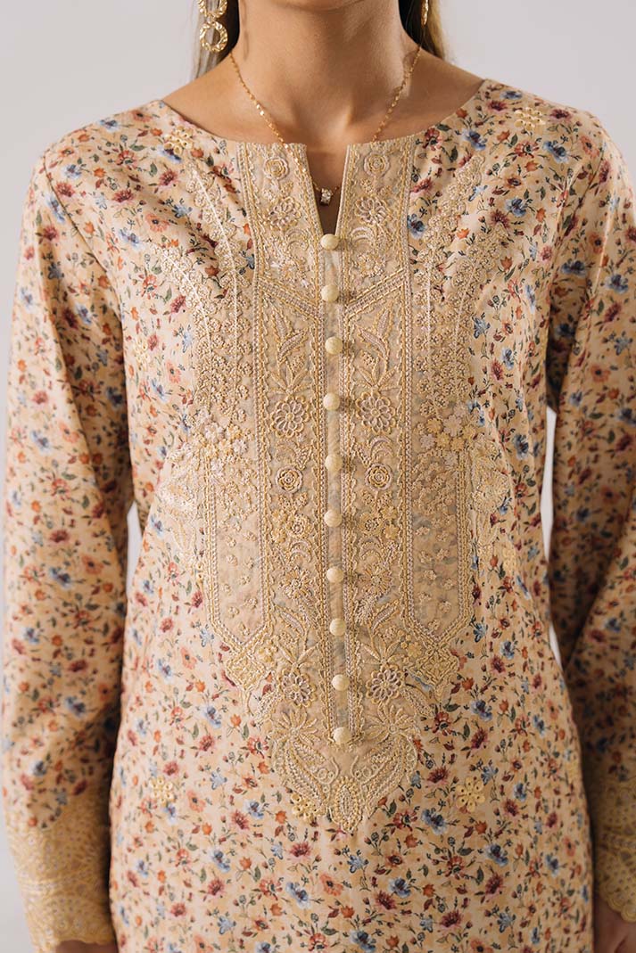 Imrozia Premium | Floral Atelier Lawn | IPL-17 Serene Petals-3