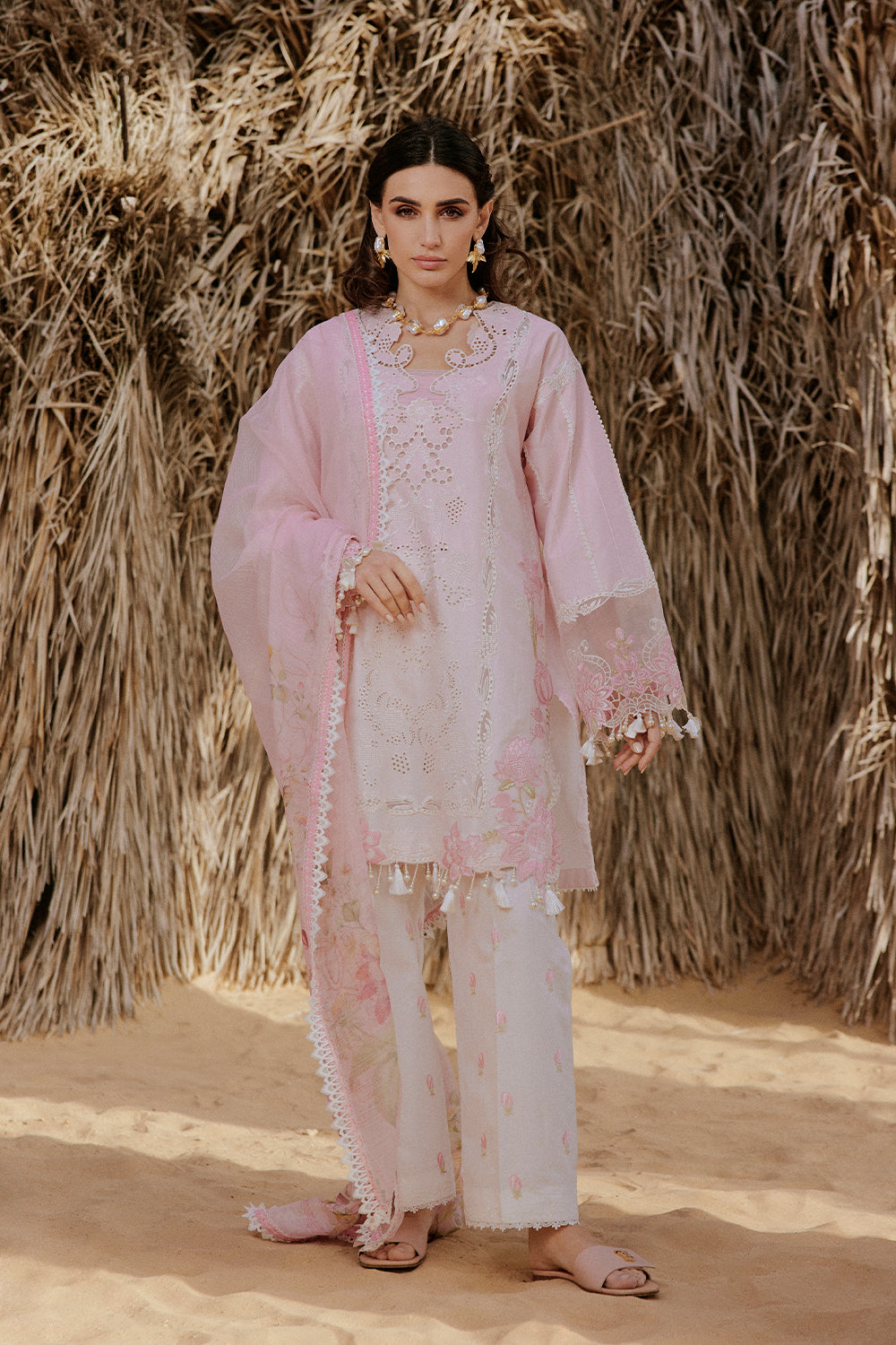 Saira Rizwan | Luxury Lawn 26 | HAYAM-SRL26-05, image 4