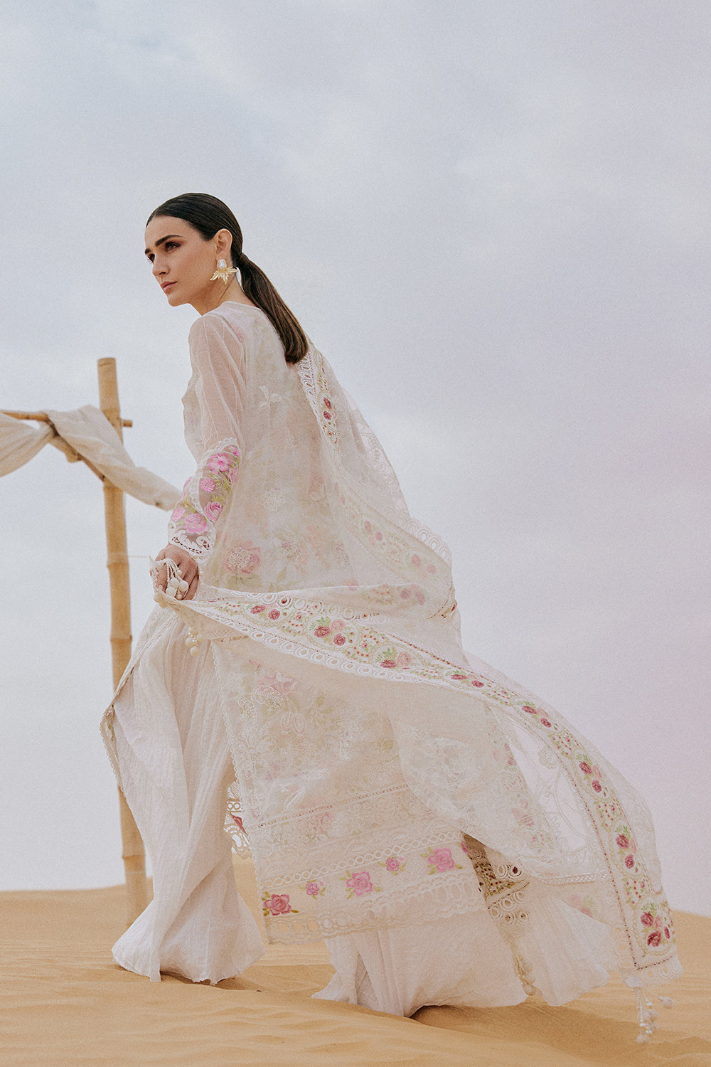 Saira Rizwan | Luxury Lawn 26 | IZEL-SRL26-09, image 2