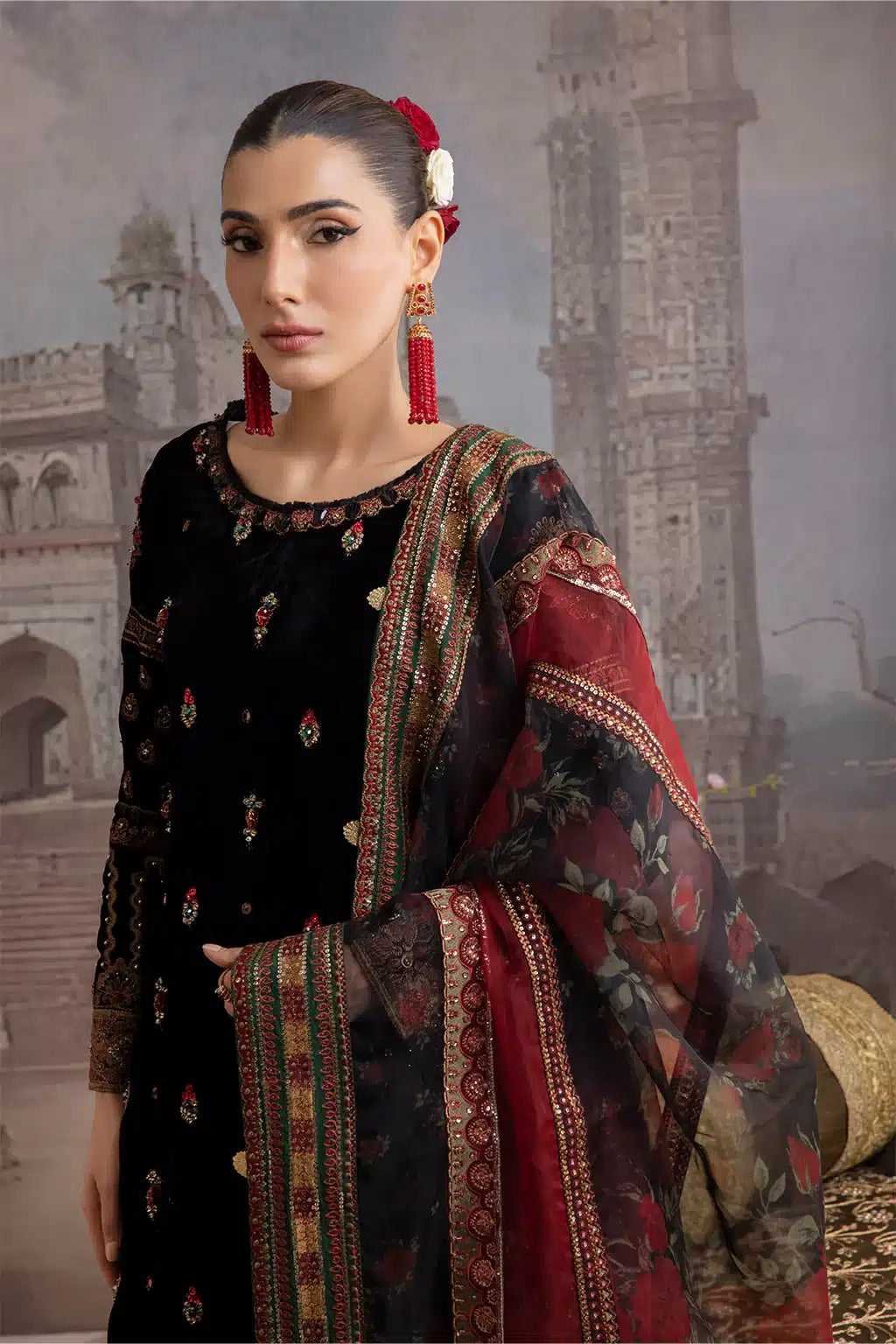 Iznik | Festive Velvet 23 | IV-20 AYYAR