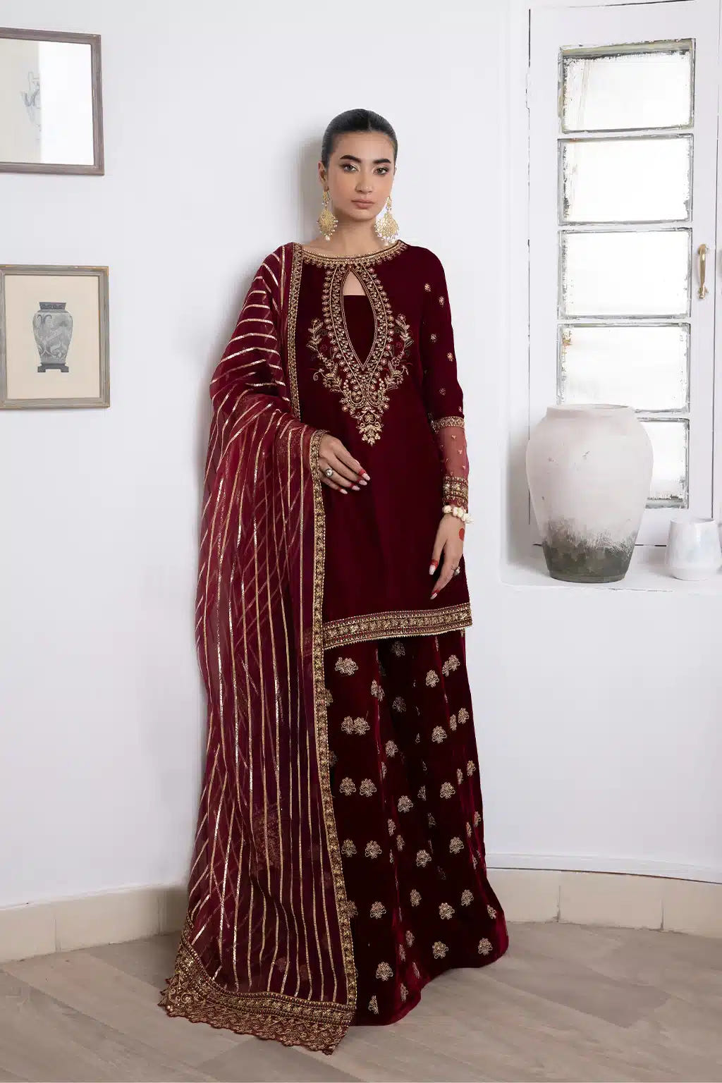 Iznik | Festive Velvet 23 | IV-26 MARASIM -  Iznik Formal - Original Designer Dress - House of Maryam