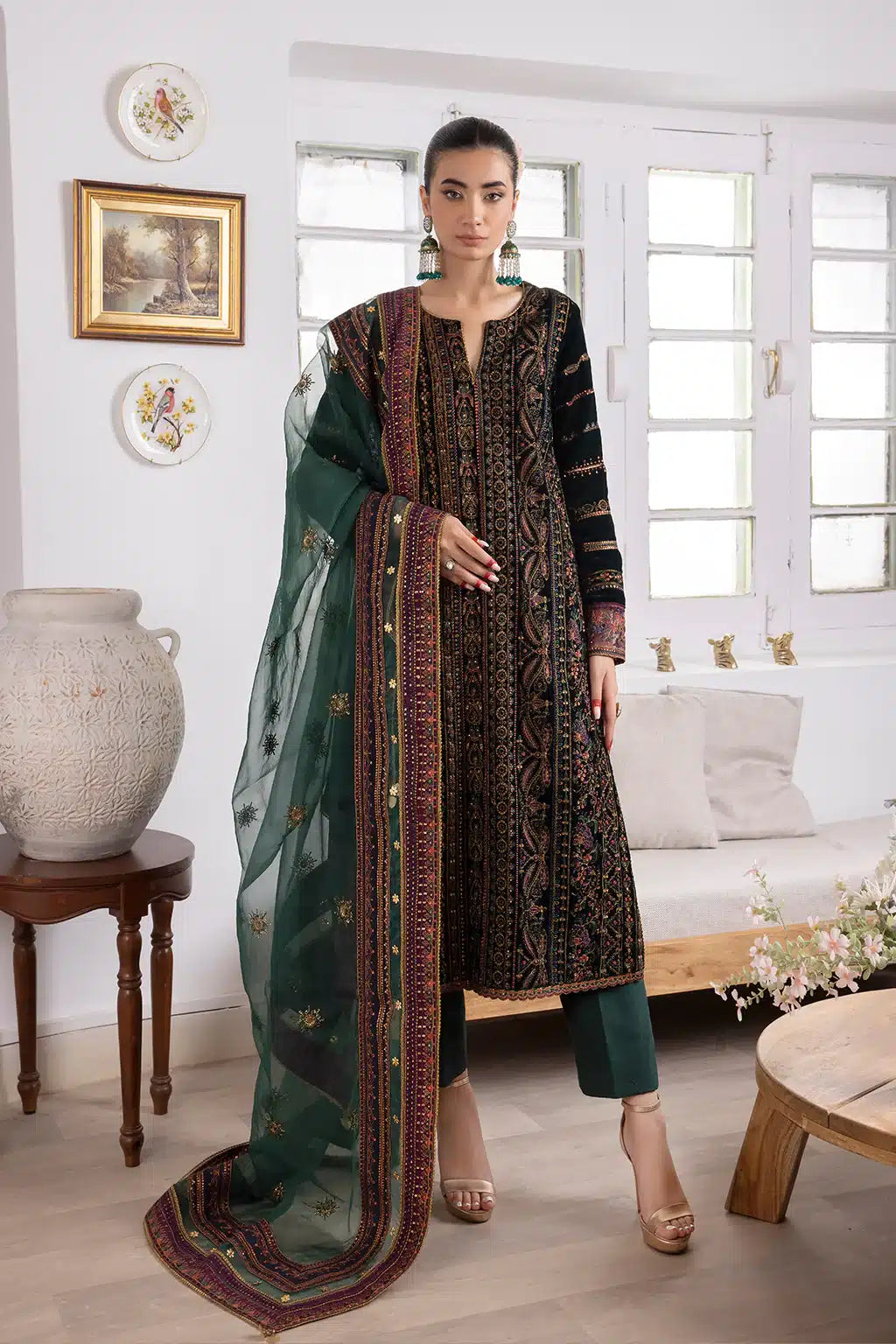 Iznik | Festive Velvet 23 | IV-22 HUSHAIMA -  Iznik Formal - Original Designer Dress - House of Maryam