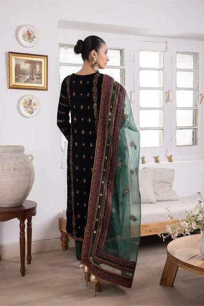 Iznik | Festive Velvet 23 | IV-22 HUSHAIMA -  Iznik Formal - Original Designer Dress - House of Maryam