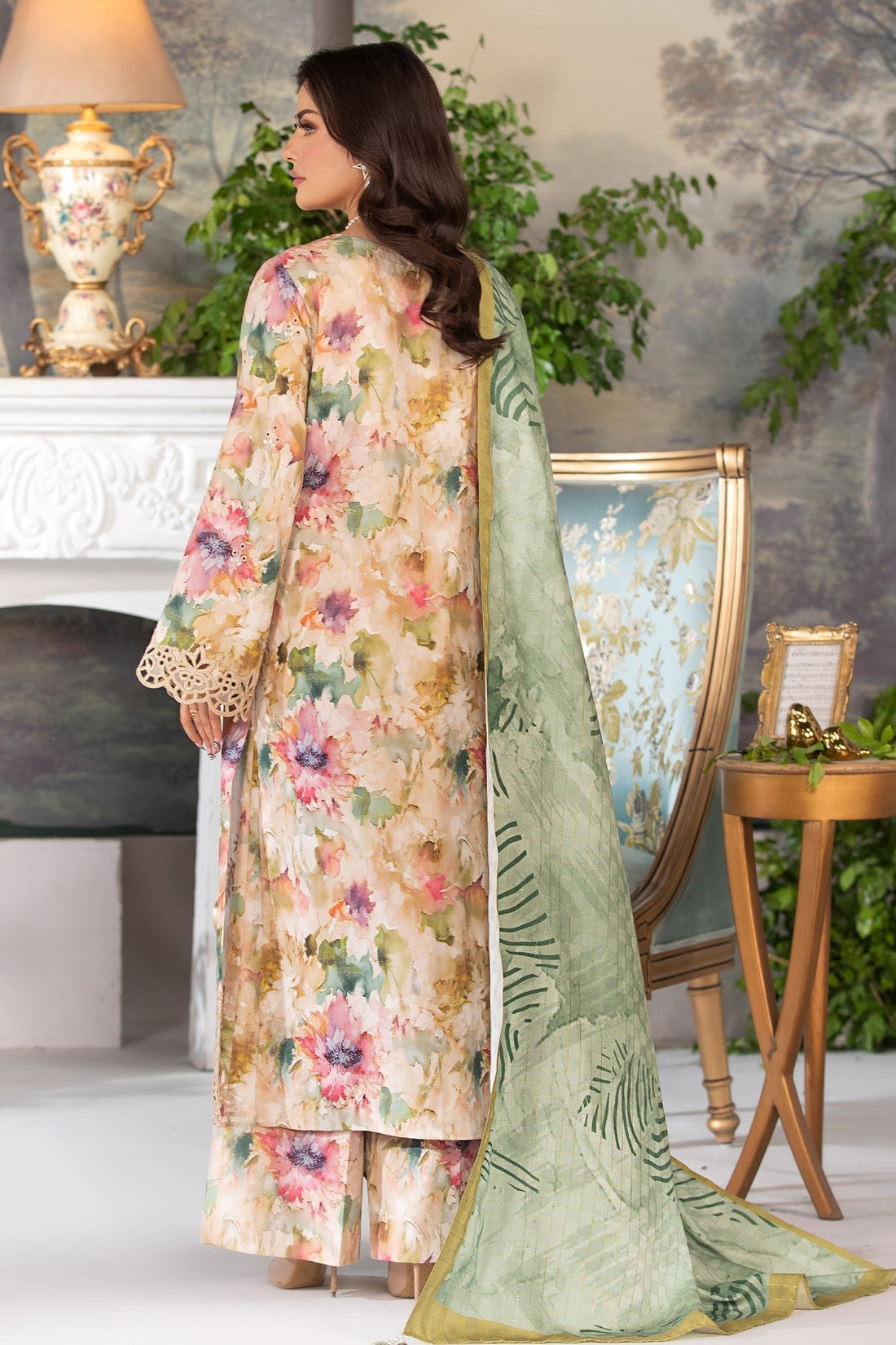 Imrozia Premium | Masakali Winter Pret | I.P-85 Resham by Designer Imrozia Premium - House of Maryam - Pakistani Designer Ethnic Wear in {{ shop.shopifyCountryName }}