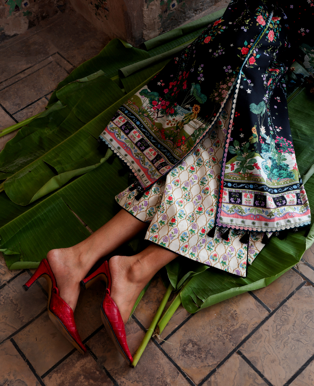 Republic Womenswear | Neoma Summer Prints 26 | Inaya-4