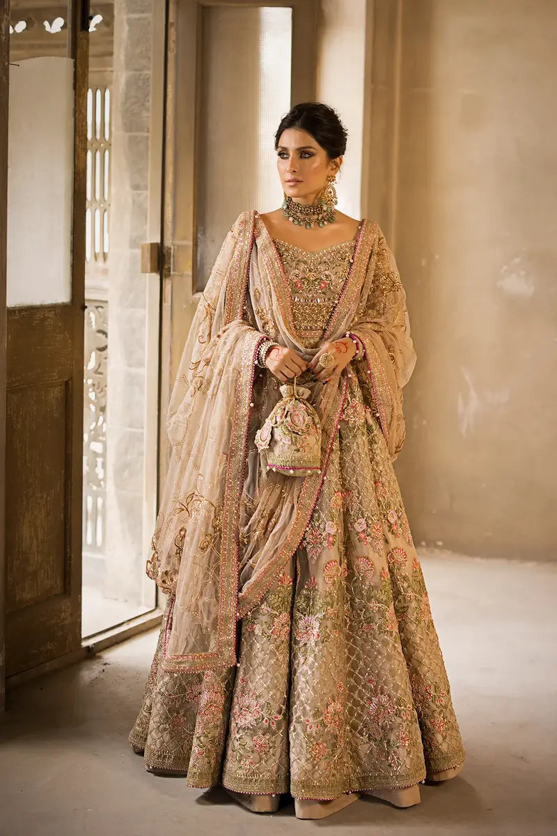 Erum Khan | Jahan Wedding 23 | Taara by Designer Erum Khan - House of Maryam - Pakistani Designer Ethnic Wear in {{ shop.shopifyCountryName }}