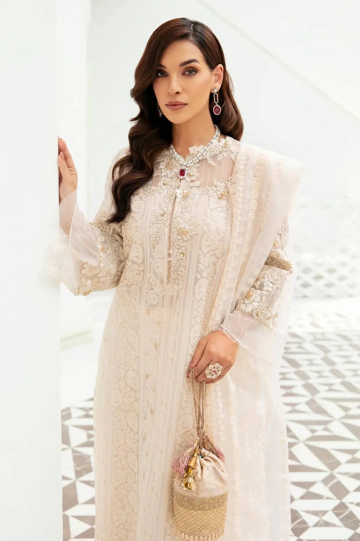 Musferah Saad | Viva La Vida | Ivory Sensation, image 4