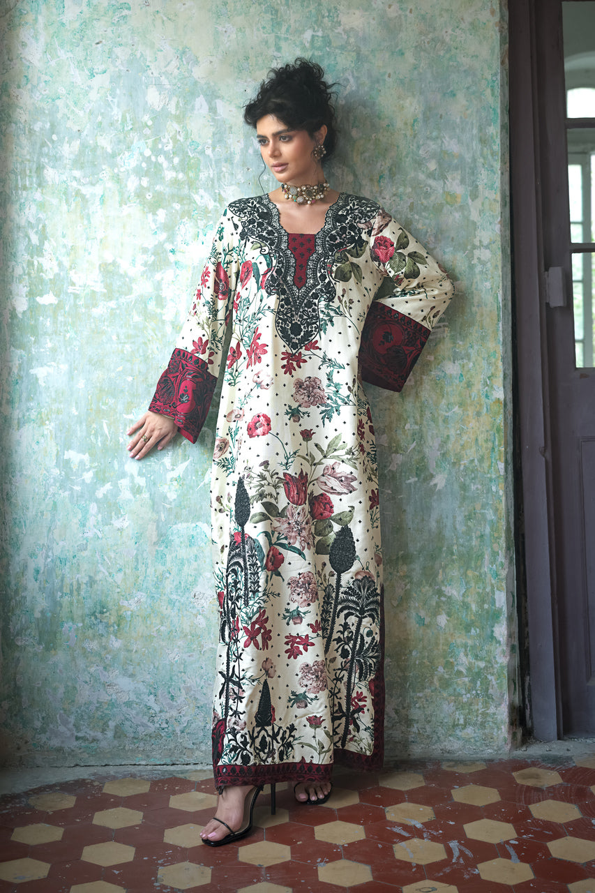 Zainab Chottani | Summer Edition 26 | Ivory Meadow-8