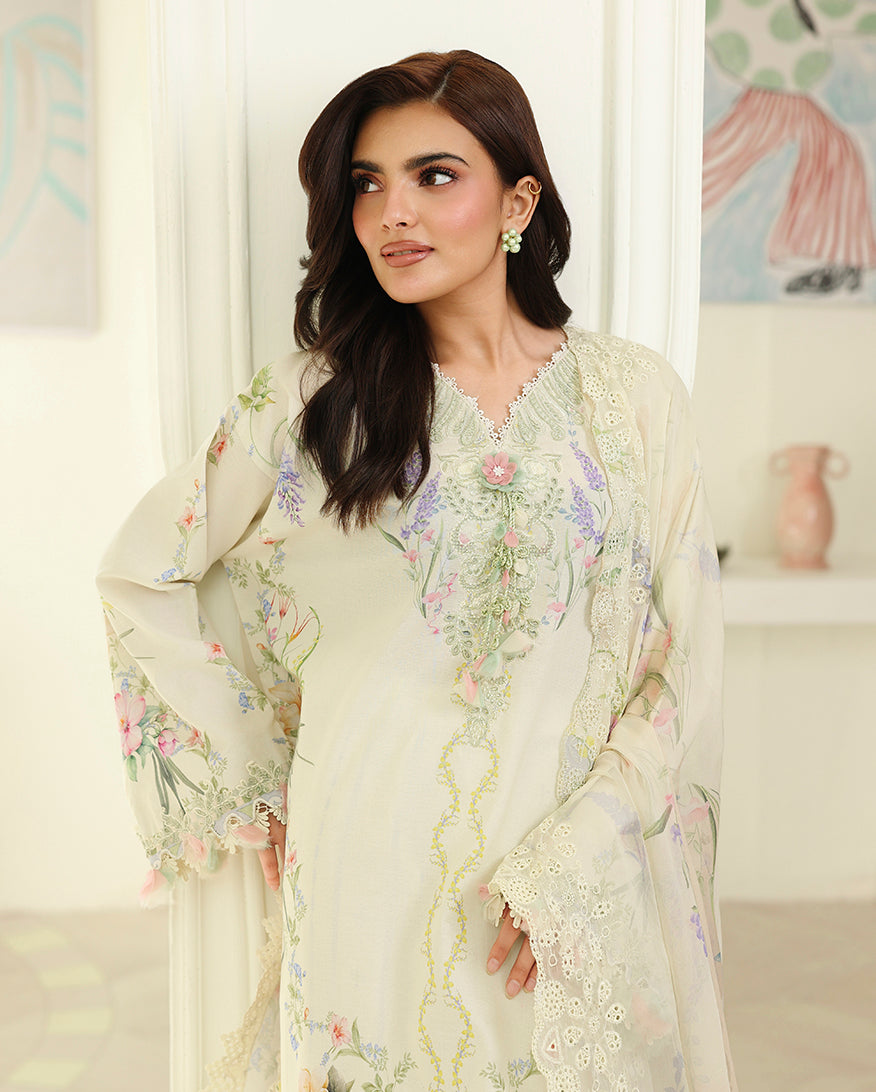 Roheenaz | Petals in Print | Ivory Sonata-3